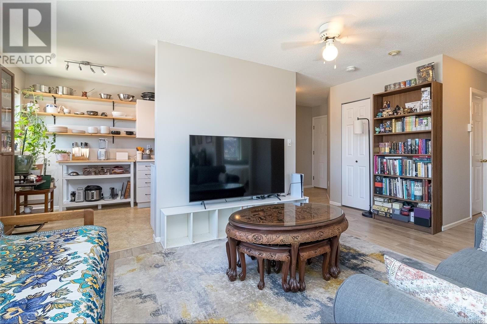 403 1028 Balmoral Rd