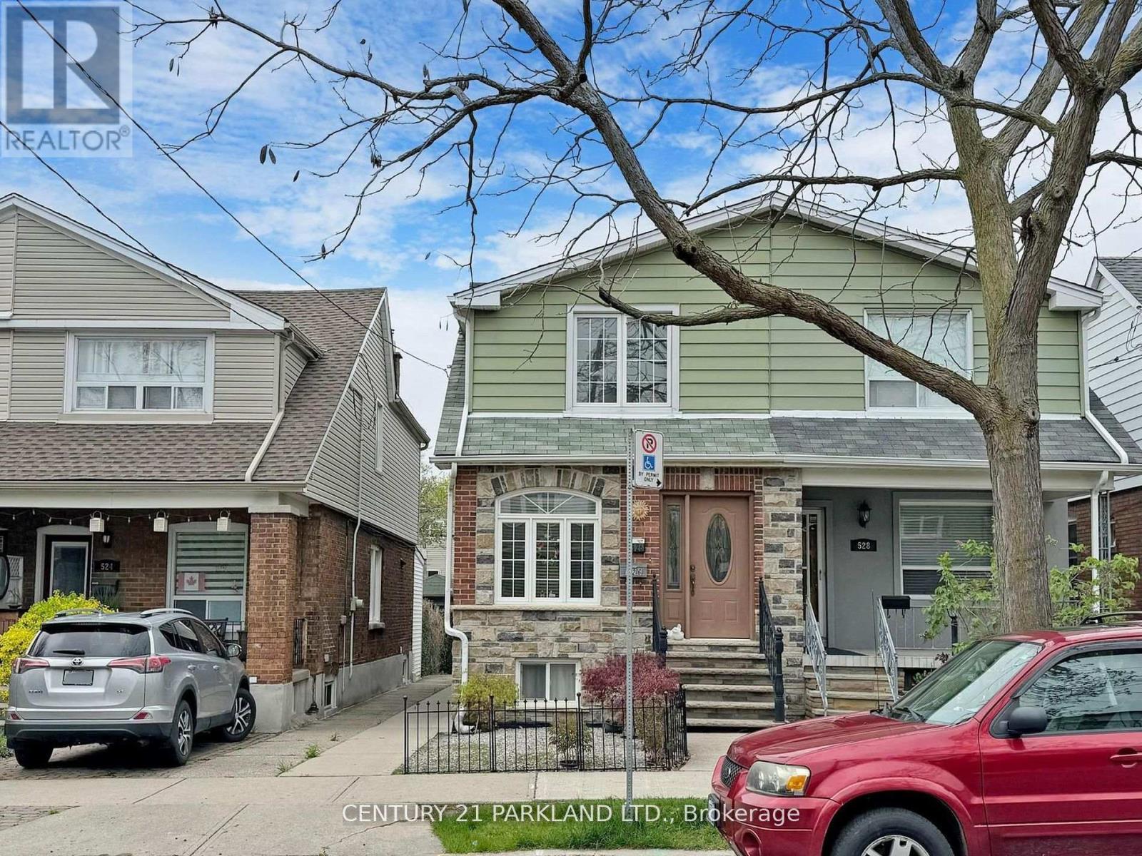 526 MILVERTON BOULEVARD