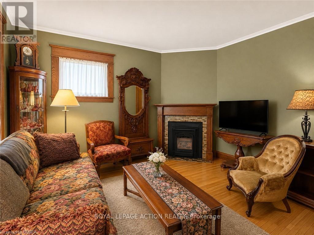 49 PALMERSTON AVENUE