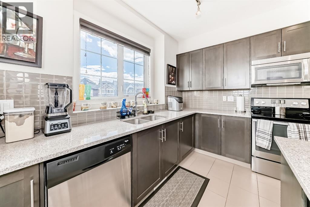 6 Nolan Hill Gate NW
