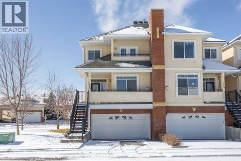 175 Sierra Morena Landing SW Calgary AB T3H4K3