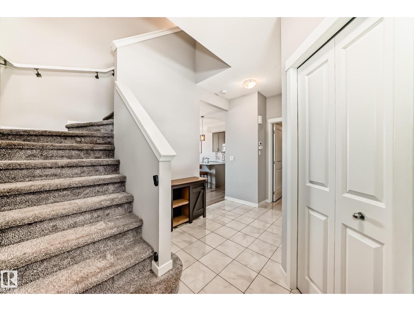 17207 64 ST NW