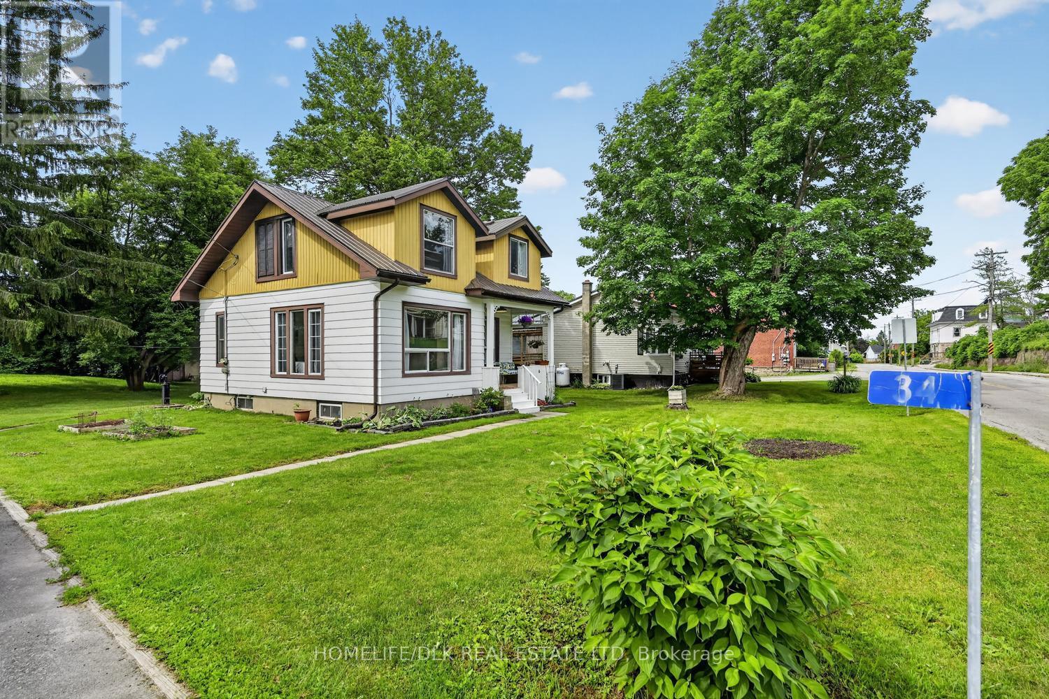 34 QUABBIN ROAD