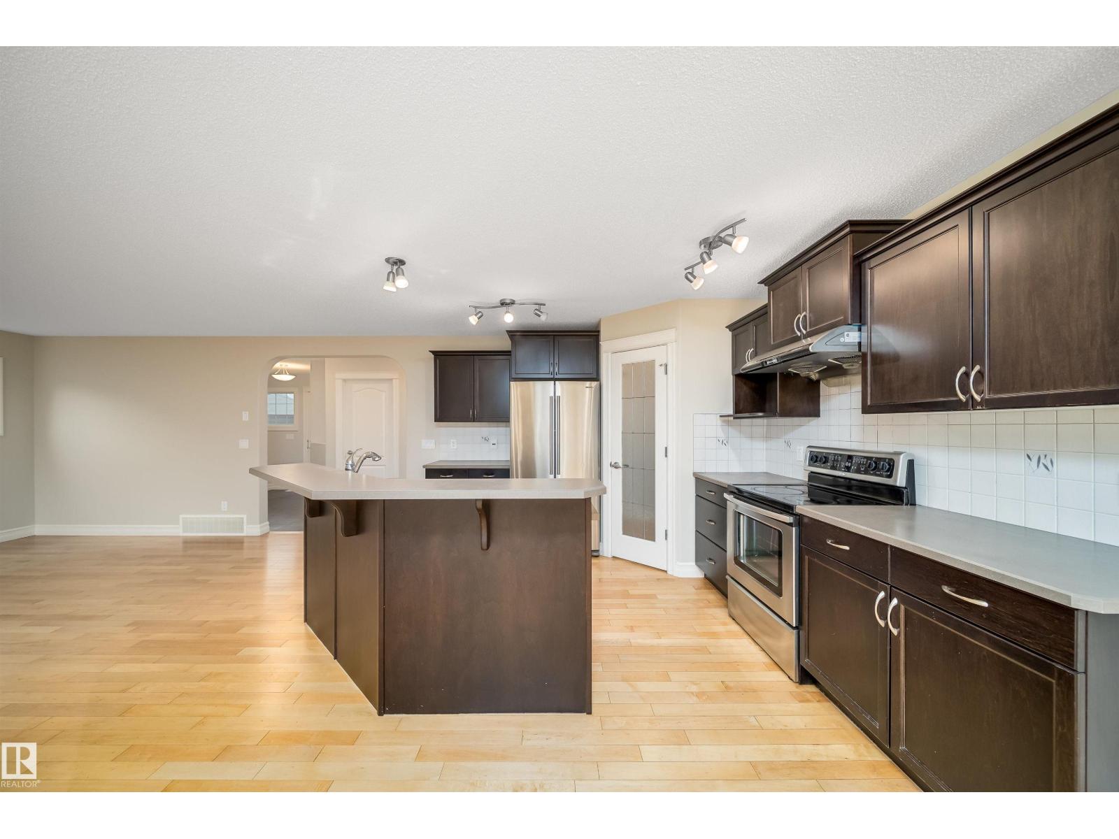 11312 13 AVE SW SW