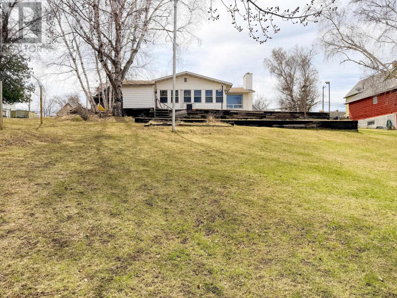 714 RIVER DRIVE
