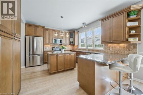 79 ZIEMAN Crescent Cambridge ON N1T2H5