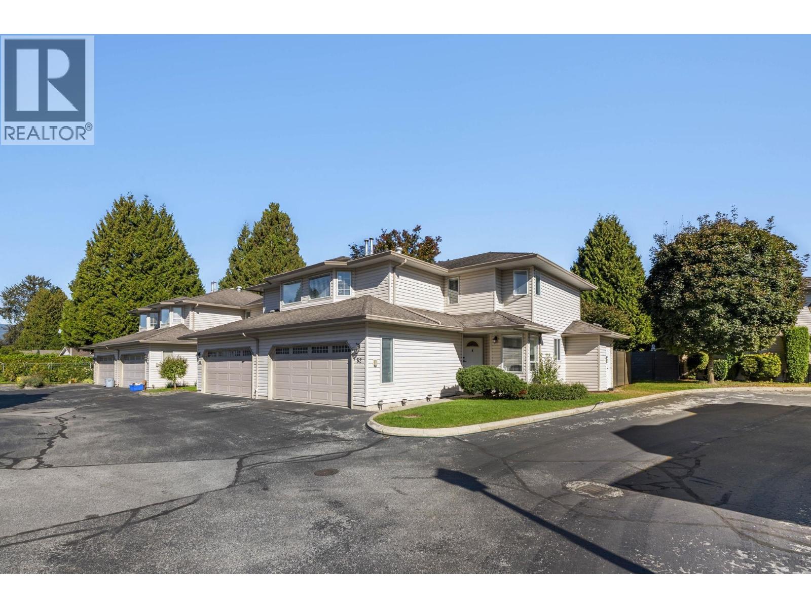 52 12268 189A STREET