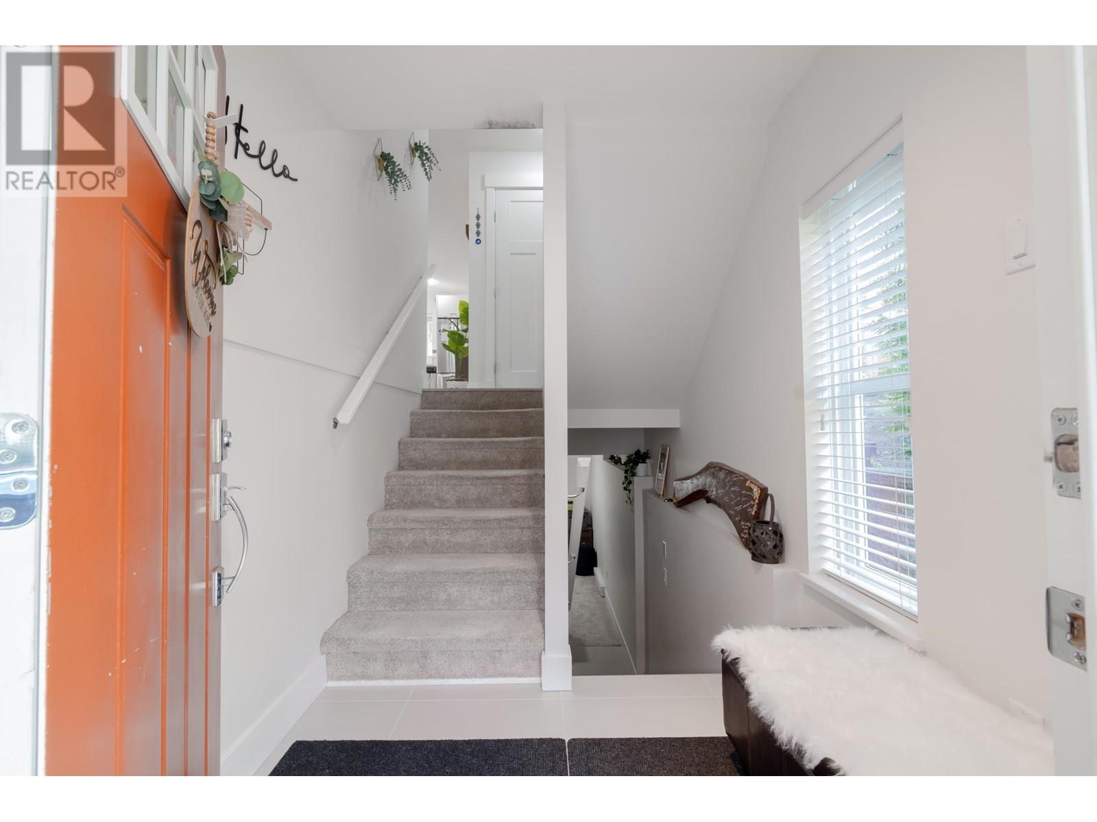 11 23651 132 AVENUE
