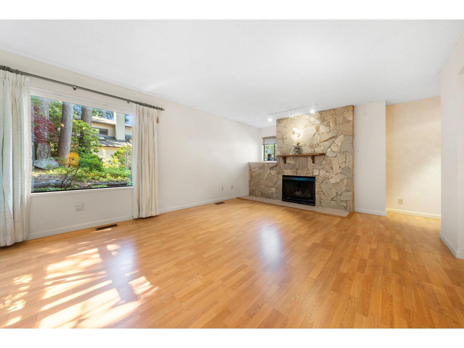 104 12749 16 AVENUE