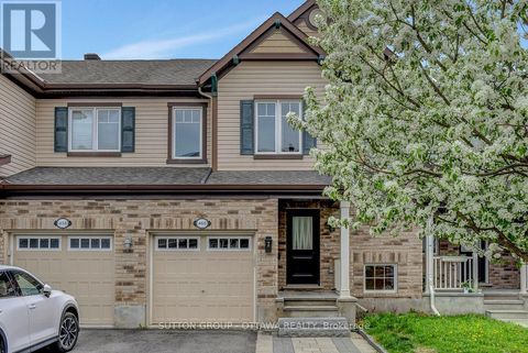 460 MEADOWHAWK CRESCENT Ottawa ON K2J5W8
