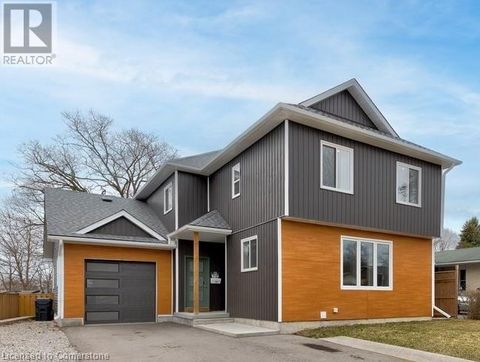 74 ROUSE Avenue Cambridge ON N1R4M8