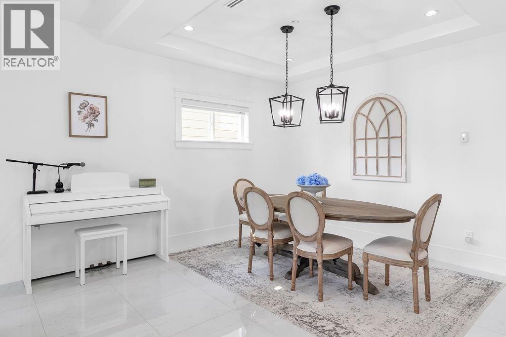 1462 PITT RIVER ROAD