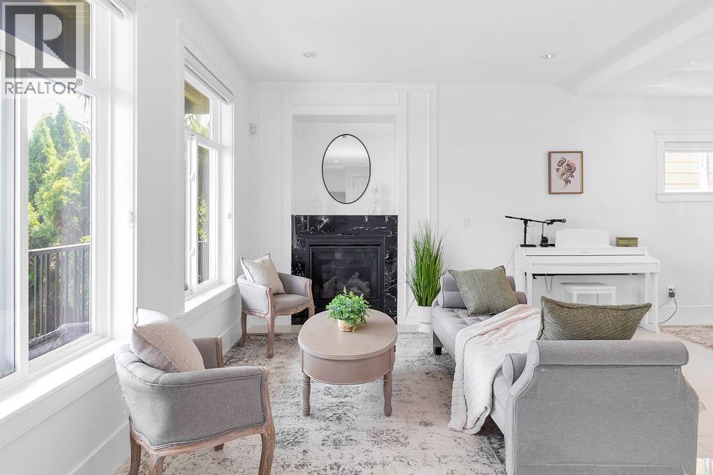 1462 PITT RIVER ROAD