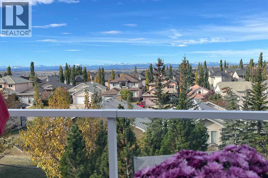 180 Arbour Glen Close NW