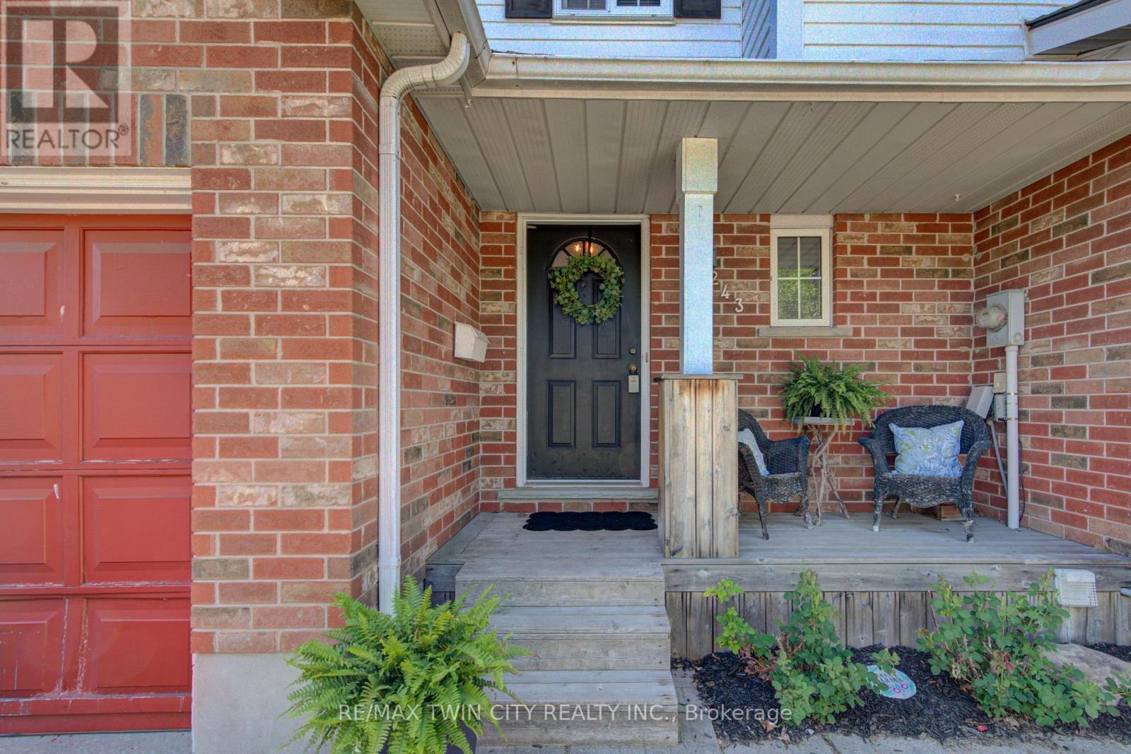 243 AUBURN DRIVE