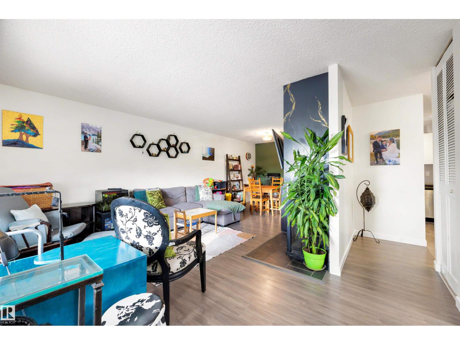 241 SURREY GARDENS GD NW