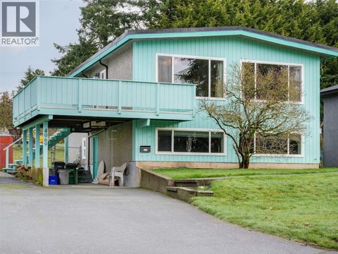4069 Cedar Hill Cross Rd Saanich BC V8X2J2