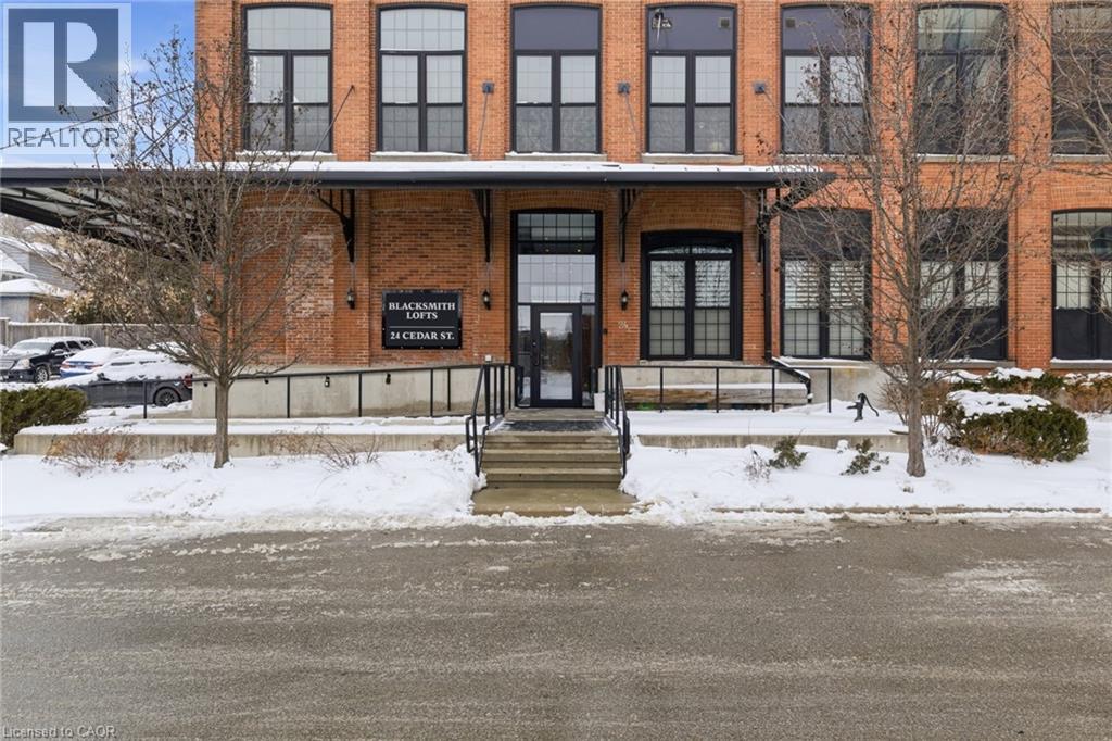 24 CEDAR Street Unit# 105