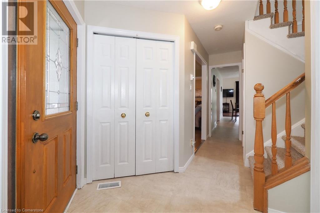 38 BEECHMANOR Crescent