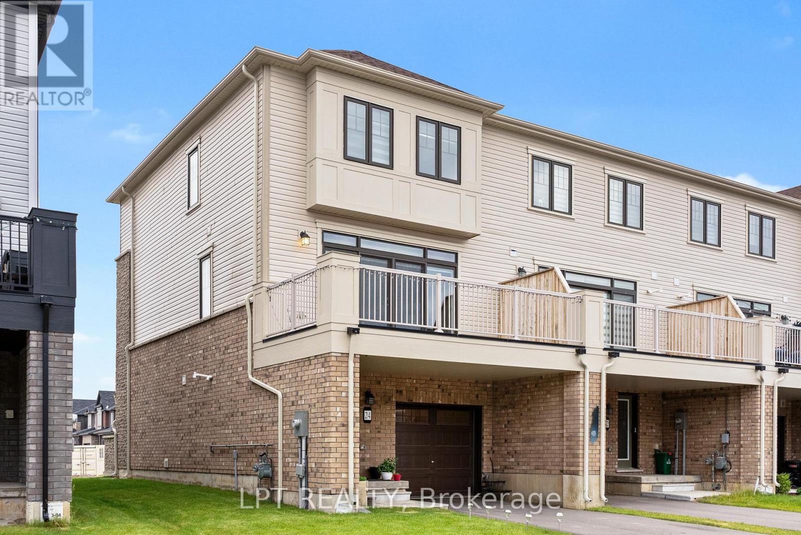 24 BEE CRESCENT