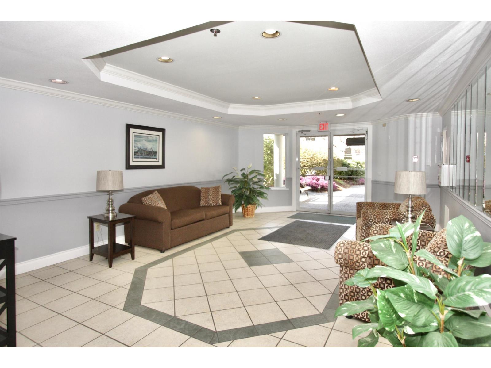 106 2451 GLADWIN ROAD