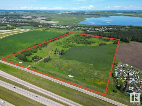 26222 HWY 16 Rural Parkland County AB T7Y1A4