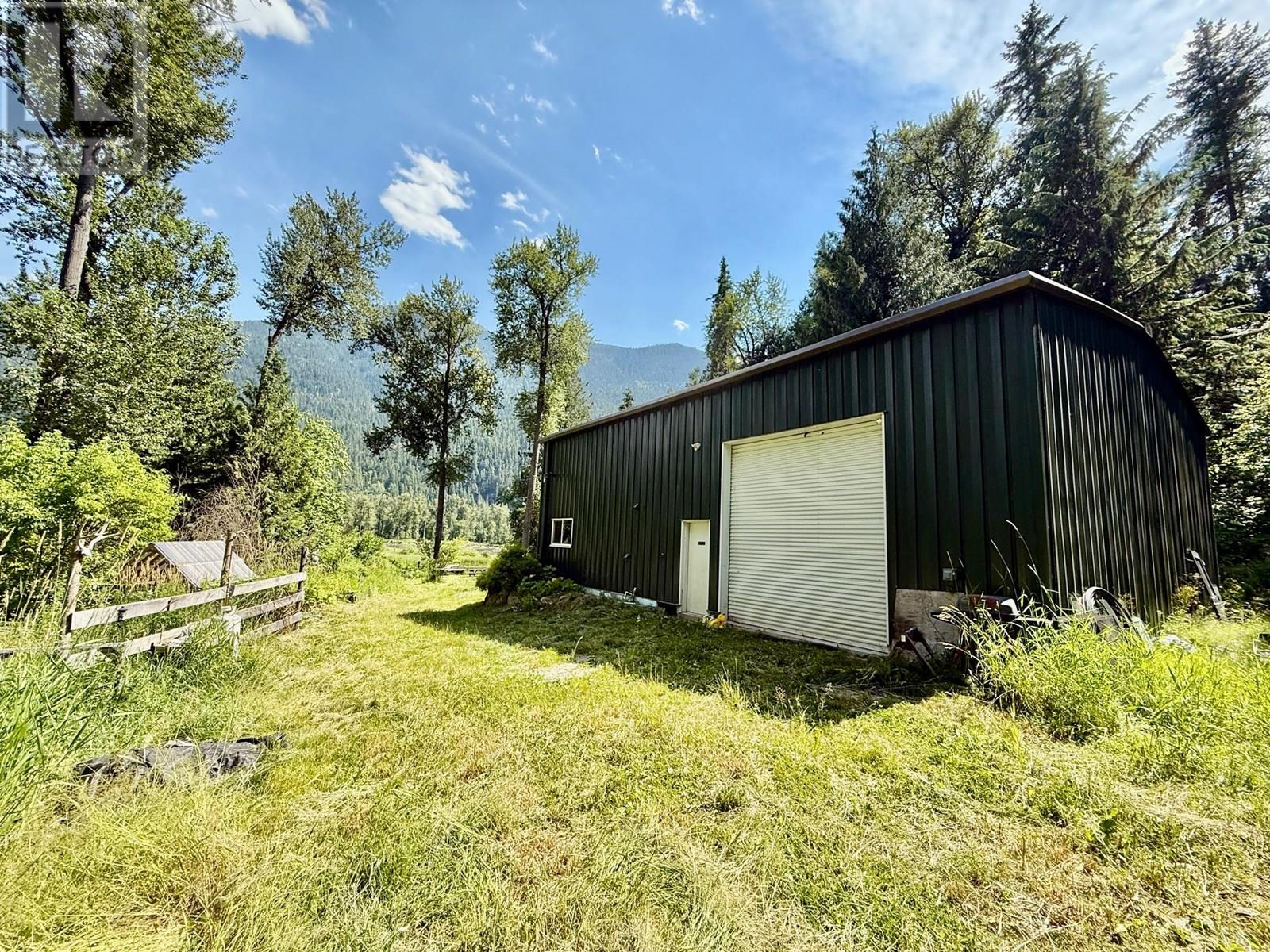 4640 Slocan River Road
