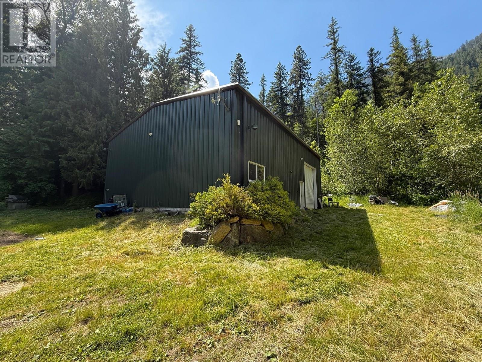 4640 Slocan River Road