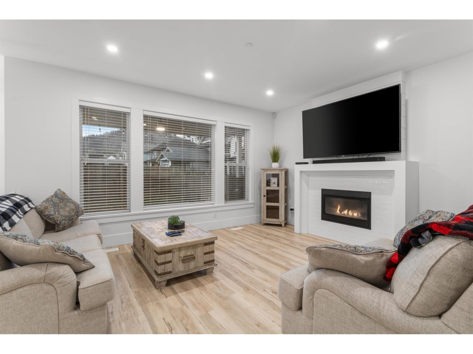 39 46211 PROMONTORY ROAD|Sardis South