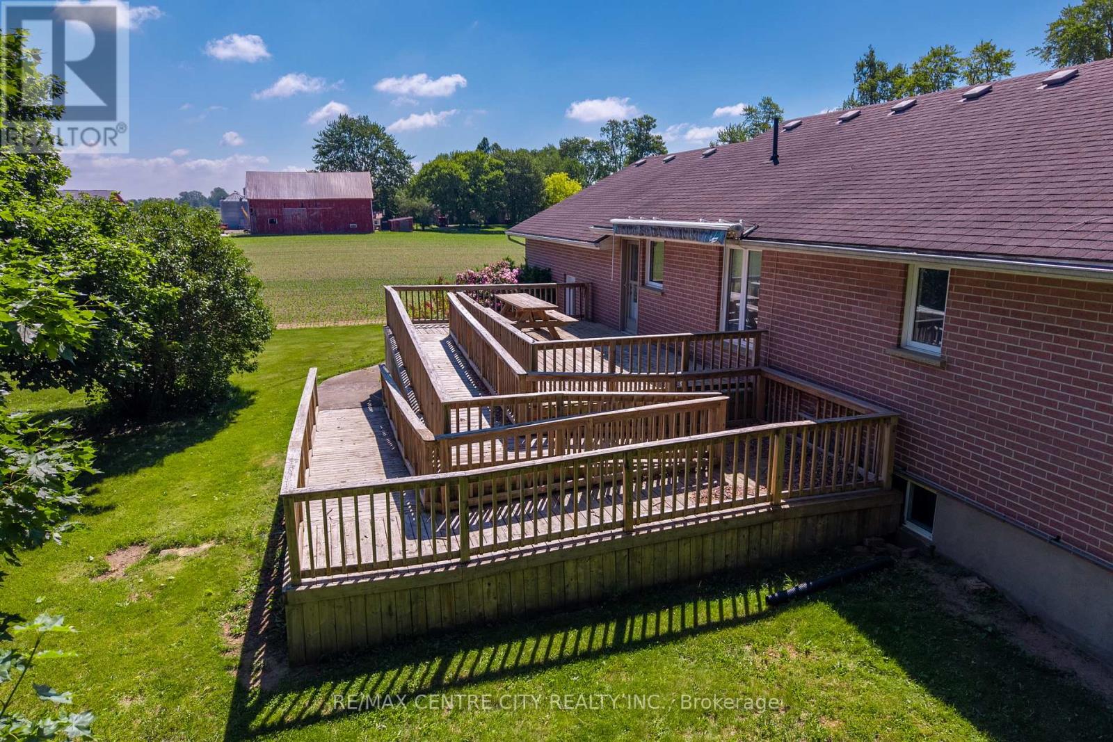 2200 KATESVILLE DRIVE