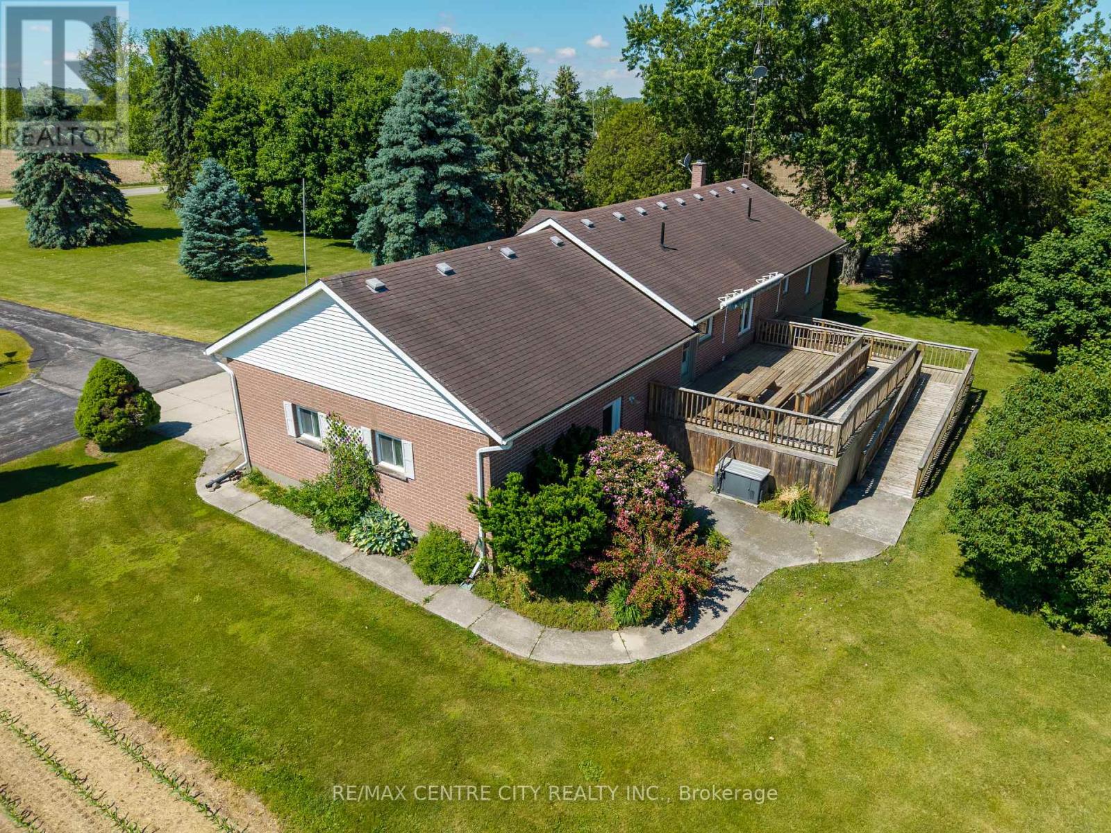 2200 KATESVILLE DRIVE