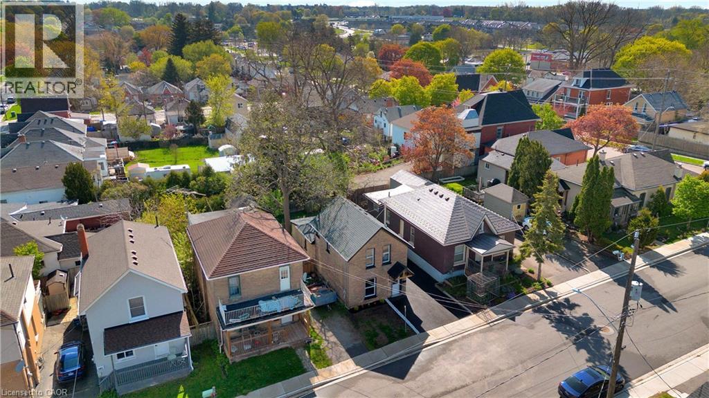 187 DRUMMOND Street
