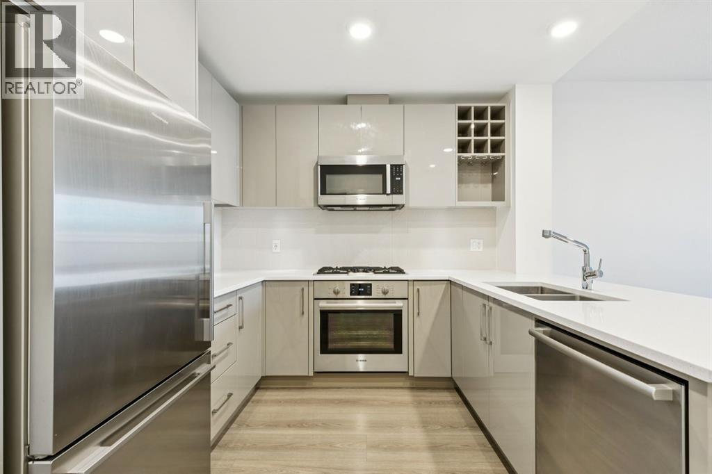 210, 301 10 Street NW