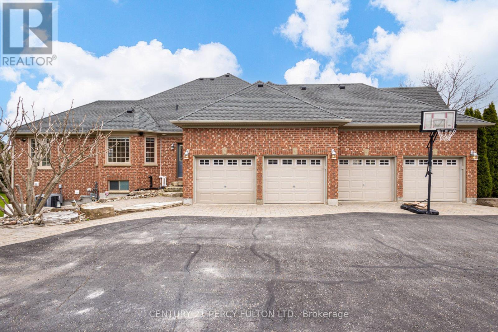 19 WILSON HOUSE DRIVE