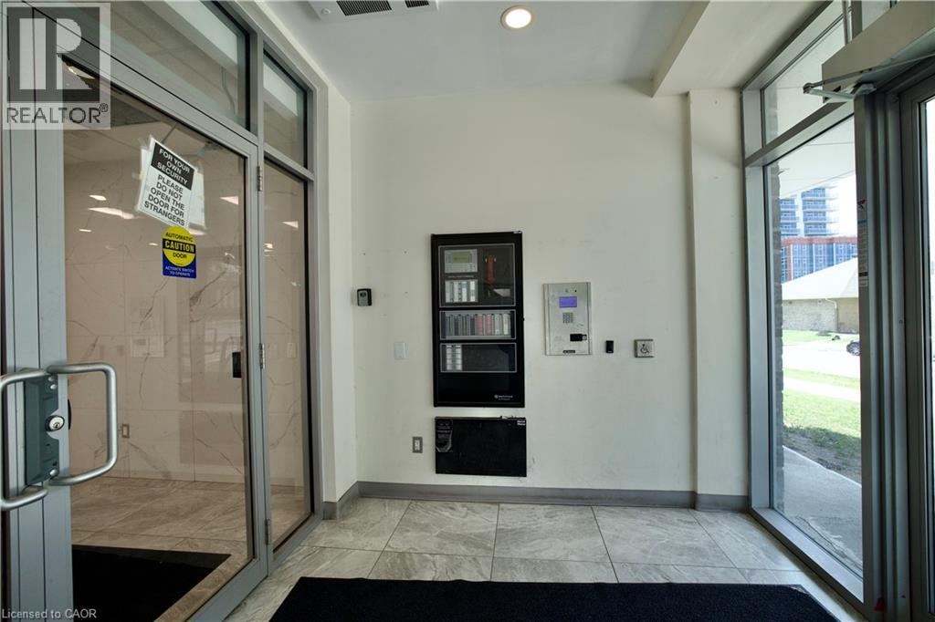 246 LESTER Street Unit# 1107