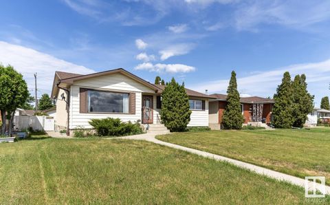 13320 94 Street NW NW Edmonton AB T5E3V8