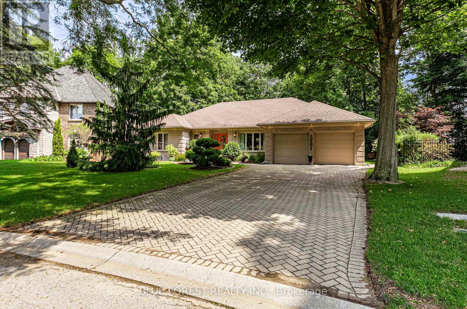 34 SHADY LANE