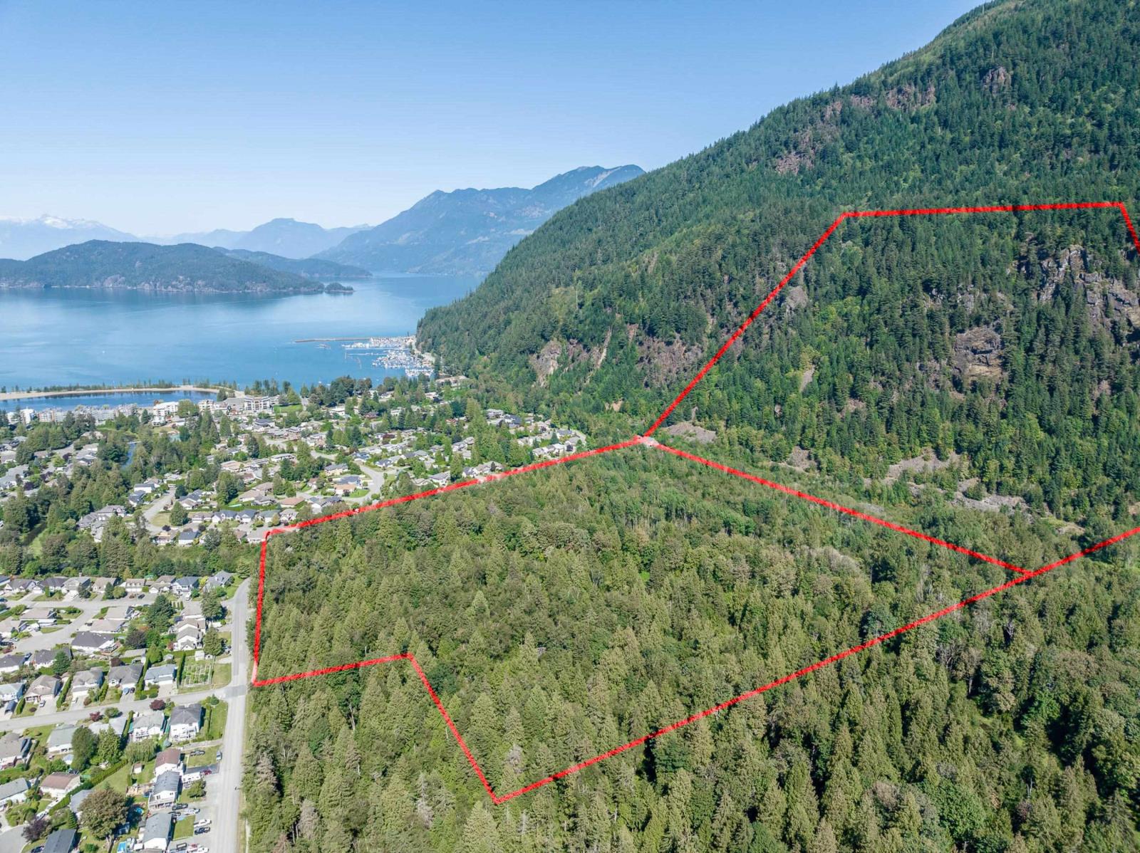515 MCCOMBS DRIVE|Harrison Hot Springs