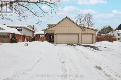 9 WOODTHRUSH GREEN Ottawa ON K1V0A9