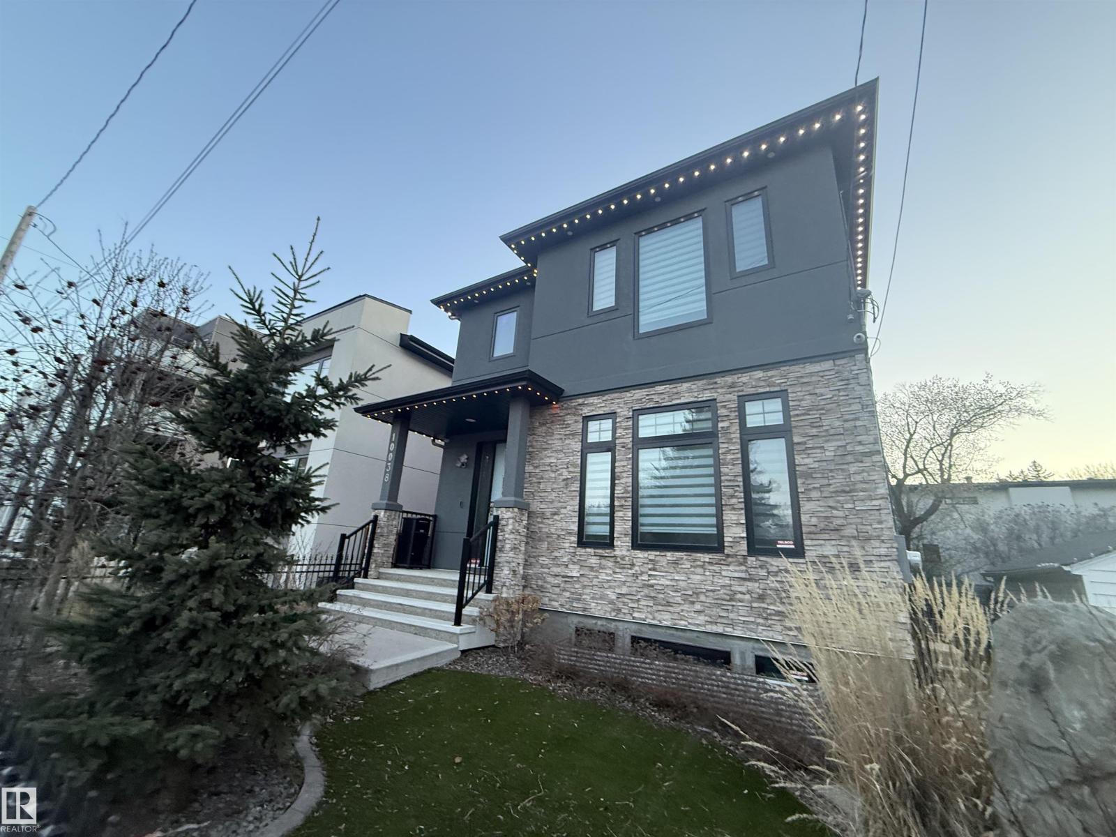 10038 142 ST NW