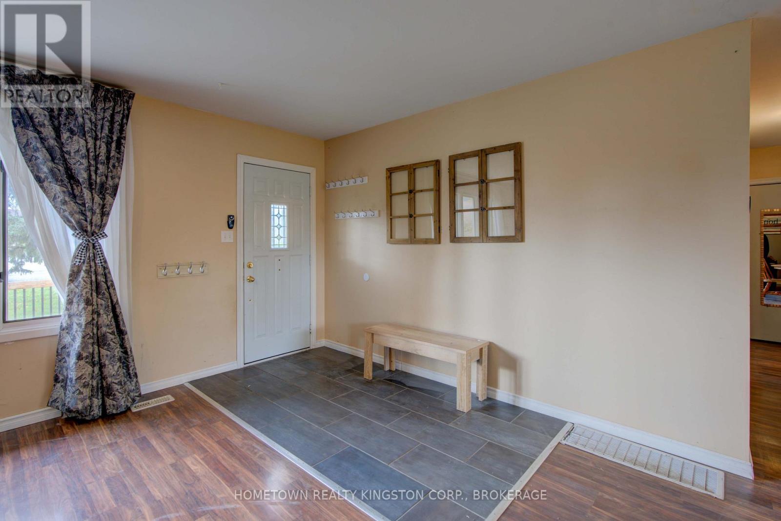 5314-5316 HIGHWAY 38