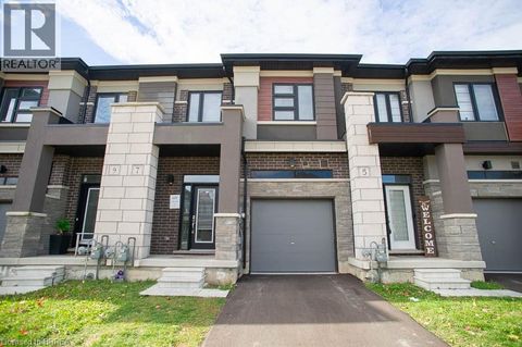 7 POOLE Street Brantford ON N3V0B2