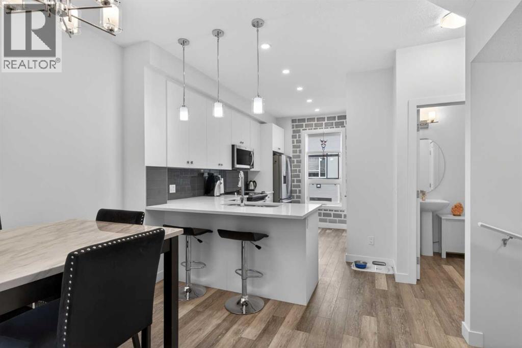 306, 15 Evanscrest Park NW