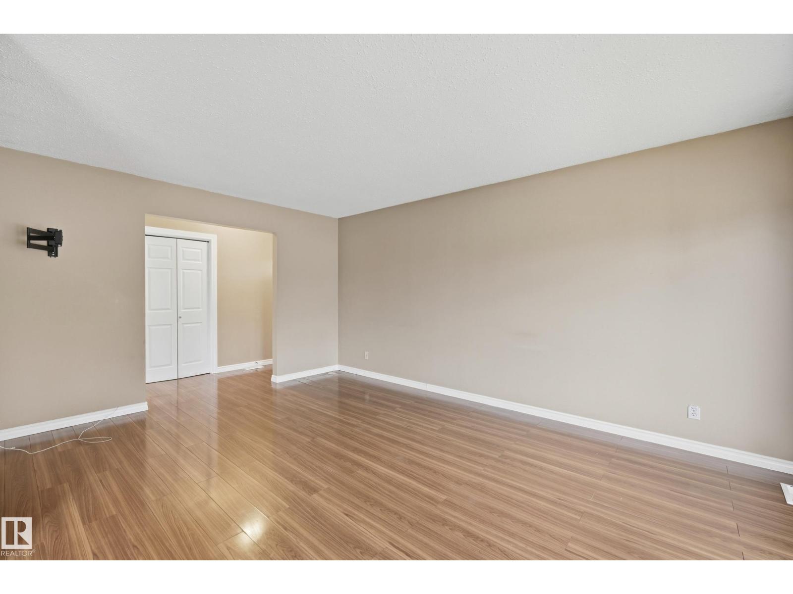 14231 24 ST NW