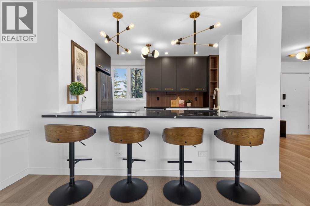 401, 3204 Rideau Place SW