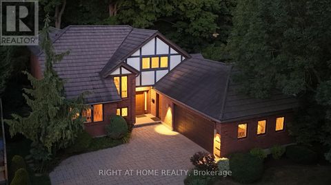 33 WALNUT DRIVE Guelph (General Hospital) ON N1E4B4