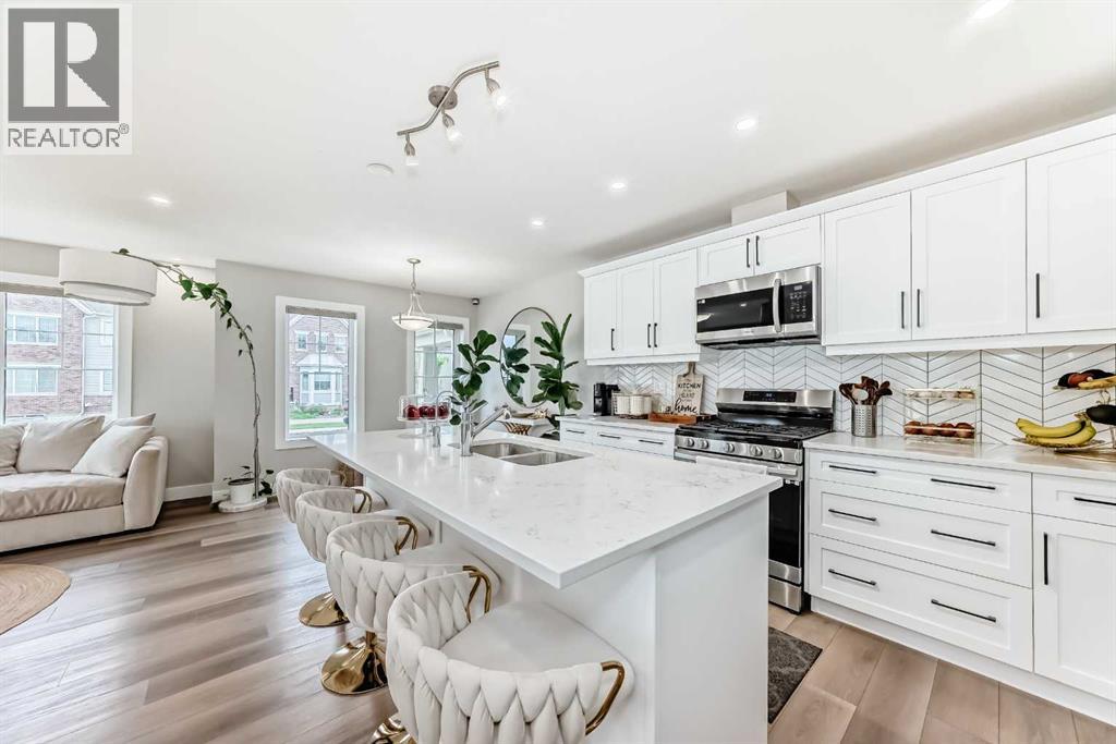 8 Yorkville Link SW