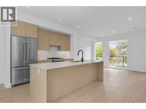 1455 Cara Glen Court Unit# 132 Kelowna BC V1V3B8