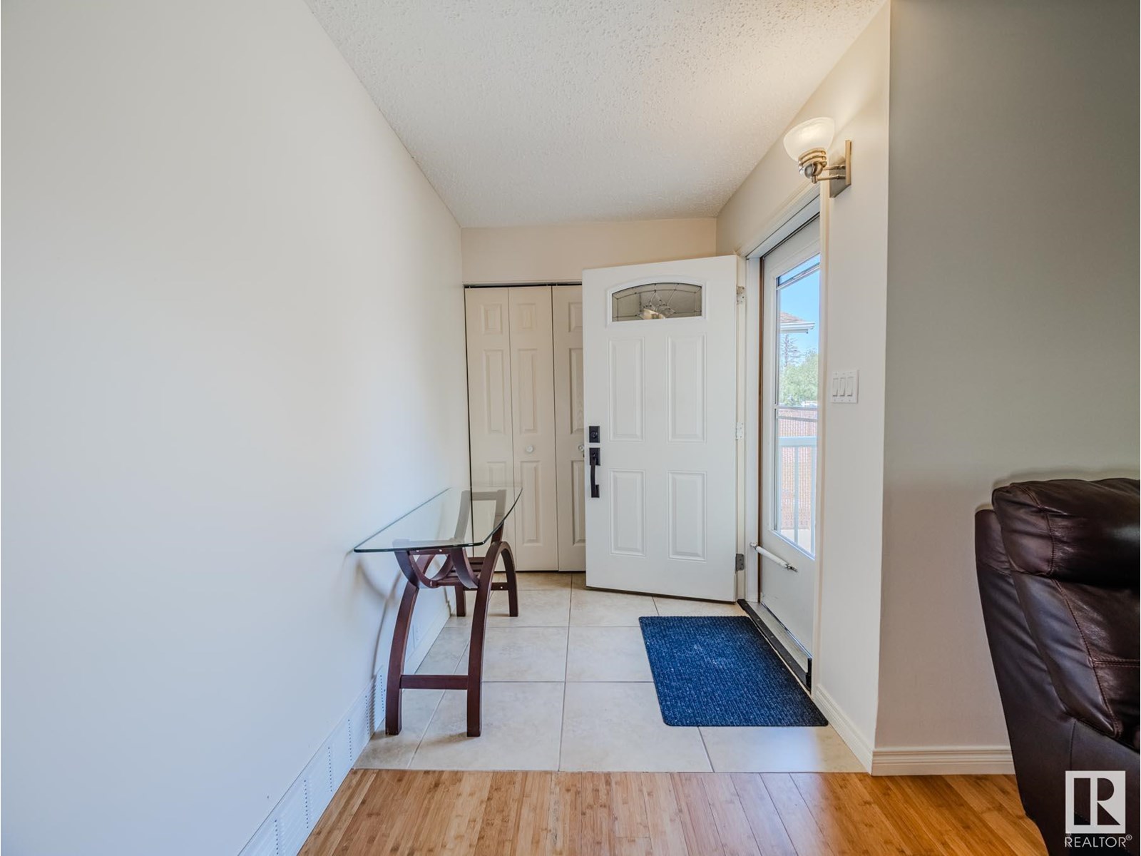 1232 65 ST NW