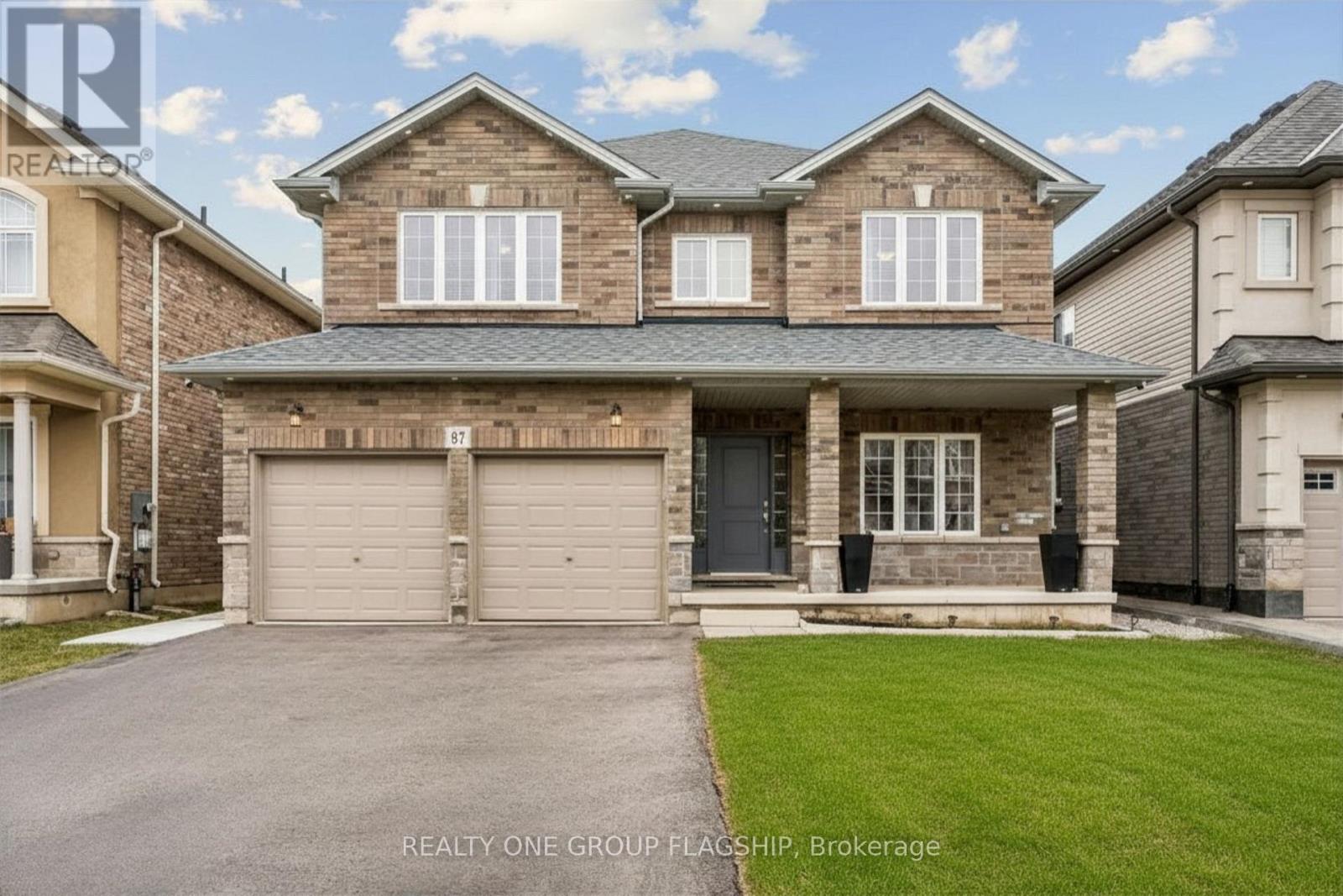 87 DOLOMITI COURT